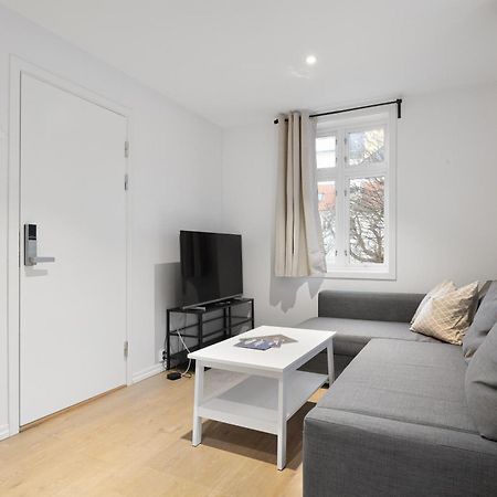 Behind Bryggen - Renovated - Budget Friendly Берген Екстериор снимка