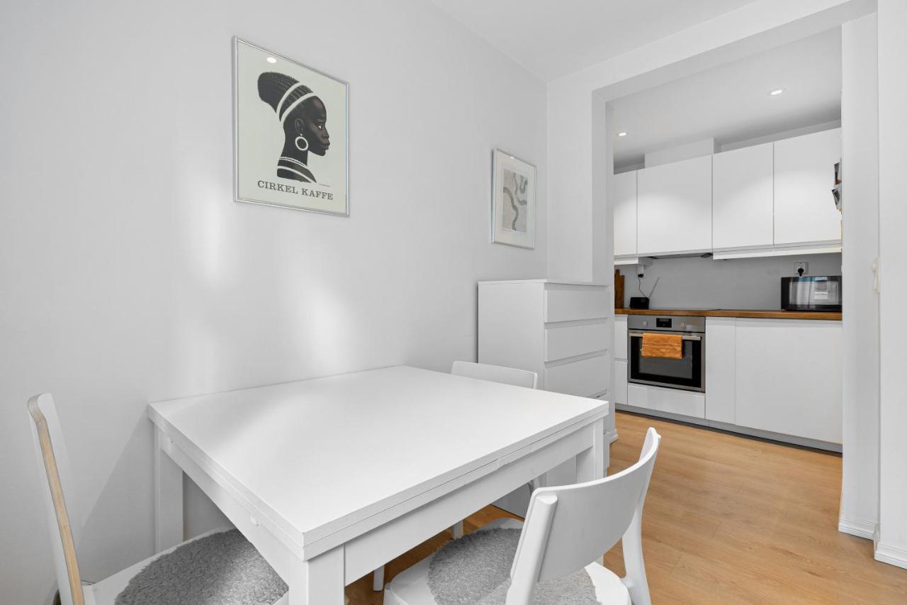 Behind Bryggen - Renovated - Budget Friendly Берген Екстериор снимка