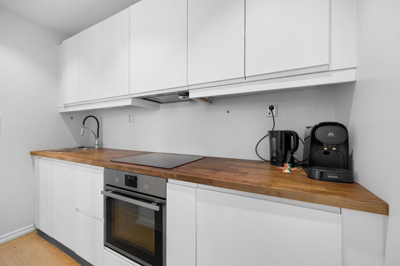 Behind Bryggen - Renovated - Budget Friendly Берген Екстериор снимка