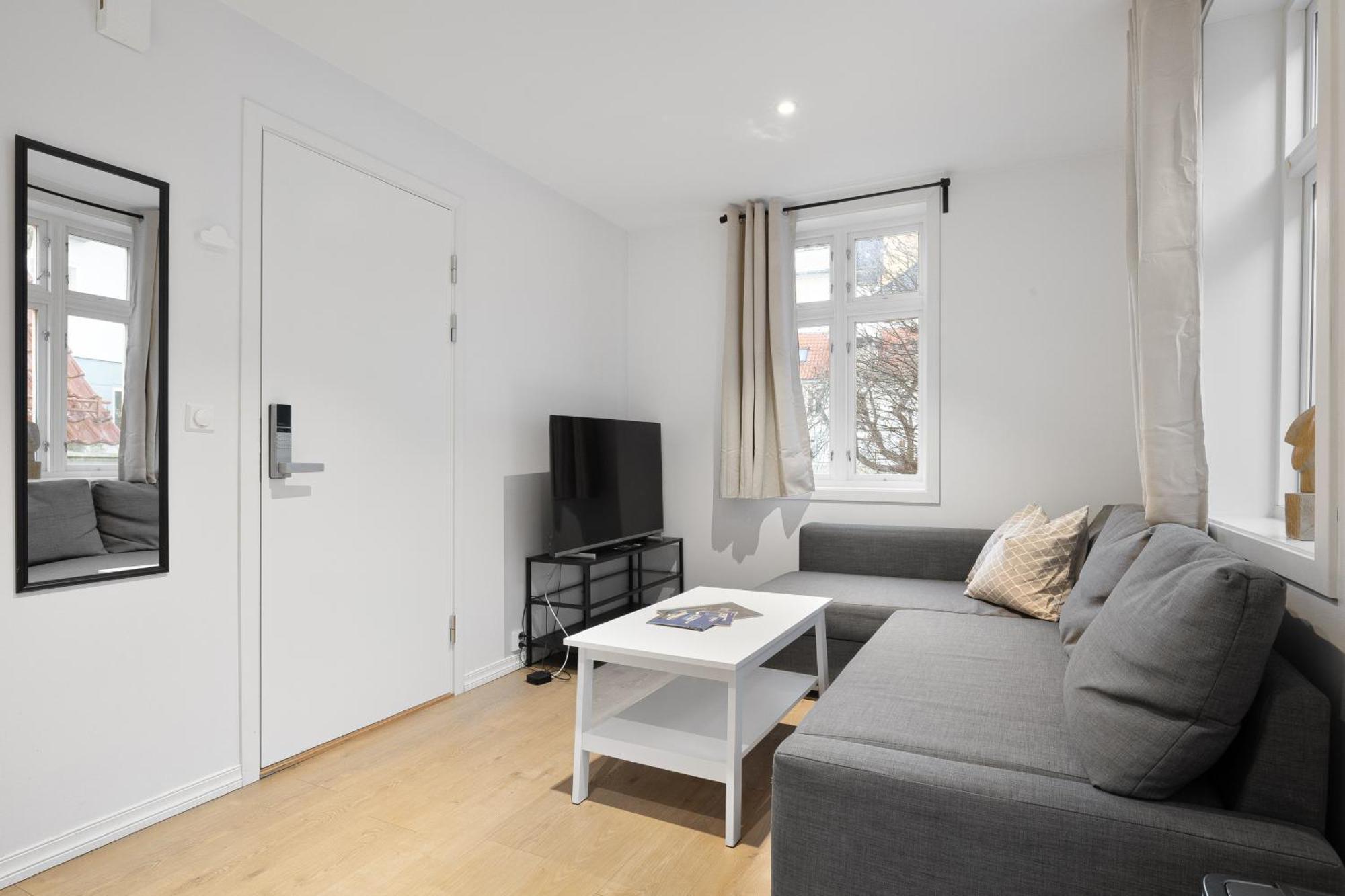 Behind Bryggen - Renovated - Budget Friendly Берген Екстериор снимка